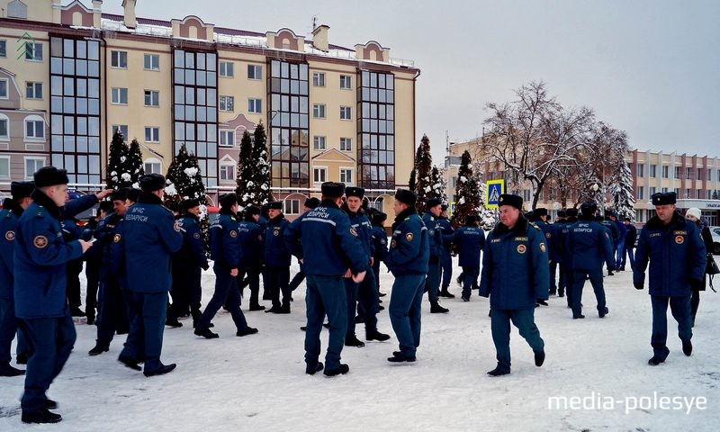 Построение окончено, поздравления от коллег