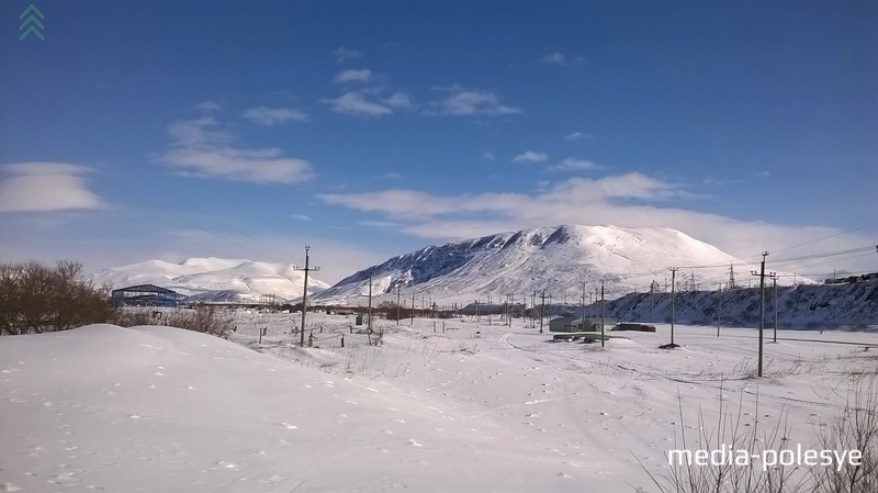 В марте лежит снег