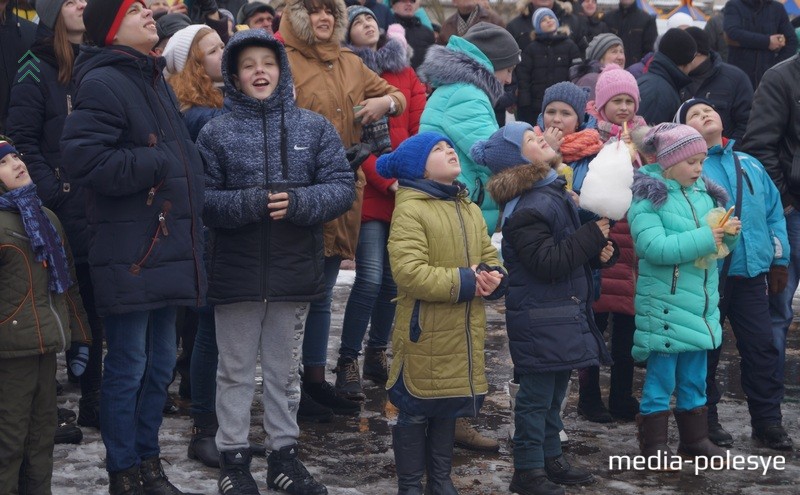 Начинается лазанье за призами