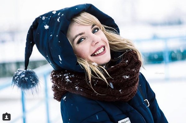 #smile #girl #pretty #winter #positive #Saturday #belarus #mediapolesye