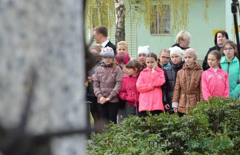 Школьникам рассказывают, что немцы создавали специальные детские лагеря смерти 