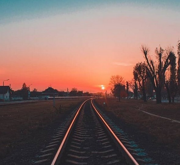 #pinsk #pinsknews #railway #белжд #дорога #belarus #беларусь #sunlight