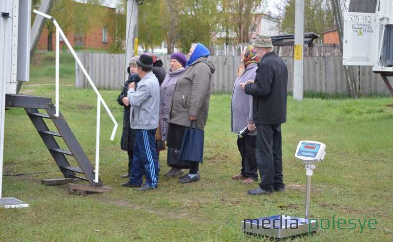 Жители деревни Парохонск - в очереди на обследование