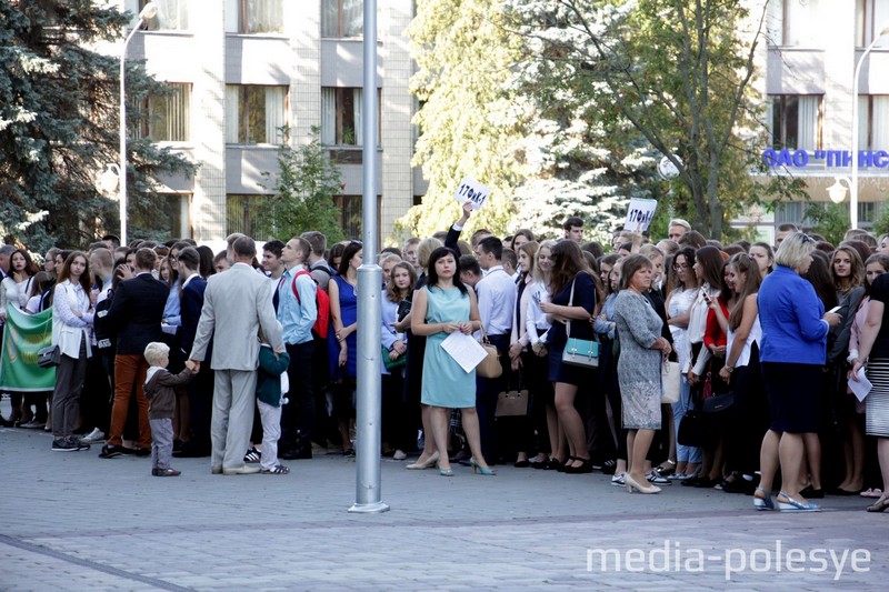 Первокурсников собралось более 700 человек