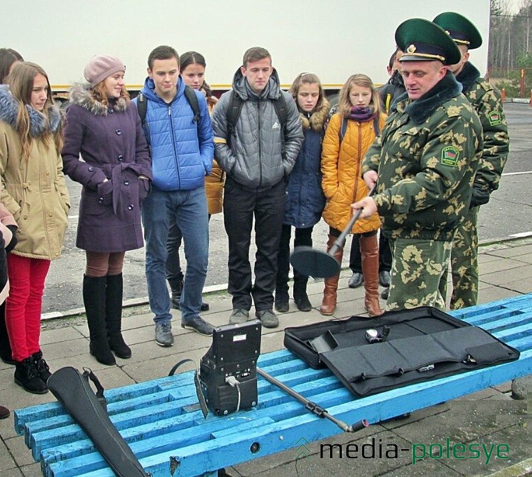 Специальное оборудование пограничников. Фото предоставил Э.Ермаков