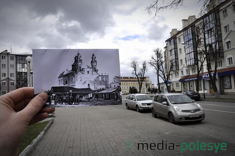 На сегодняшней площади Ленина стоял величественный костёл Святого Станислава, сейчас сохранилось только здание иезуитского коллегиума