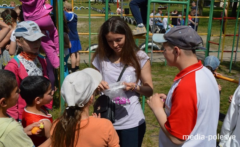 Сладкие подарки всем