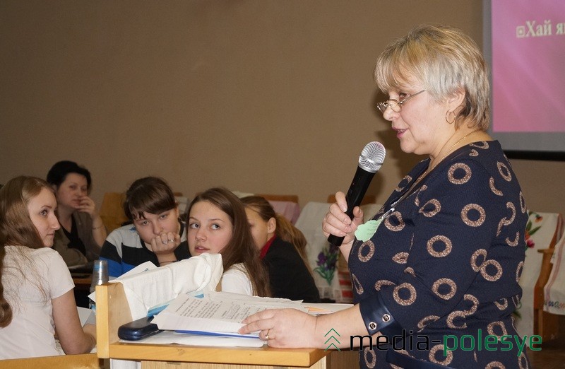 Настаўніца беларускай мовы Любоў Сяргееўна Масло адзначыла, што вучні падышлі як да мерапрыемства, так і да ўсяго тыдня мовы з усёй адказнасцю, дапамагалі ў яго пардыхтоўцы