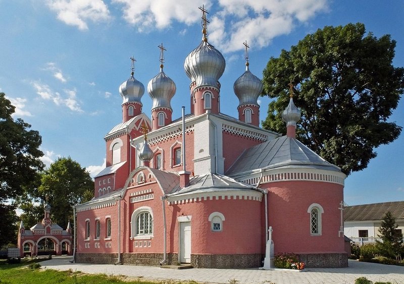 Церковь Казанской иконы Божией Матери г.Давид-Городка. Фото с сайта orda.of.by