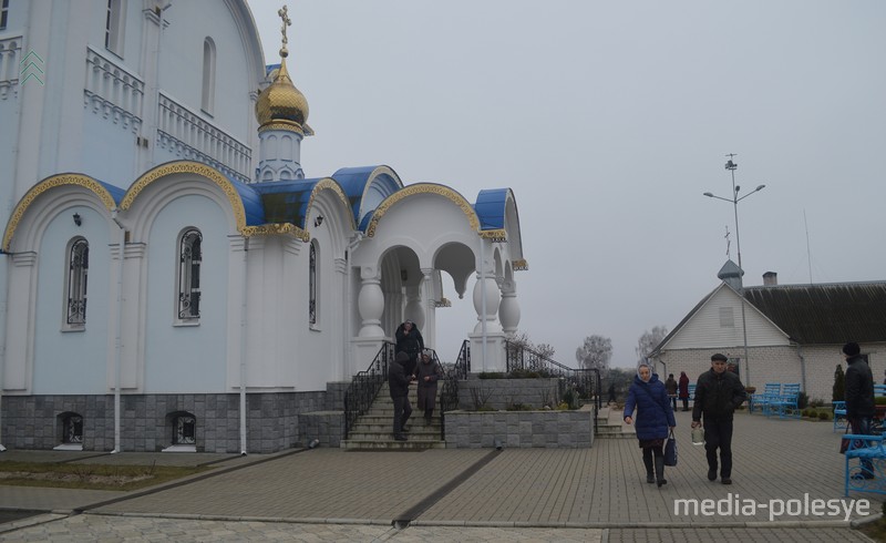 Домой – с освящённой Крещенской водой