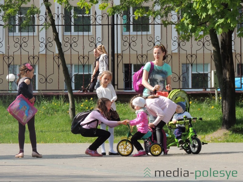 Многодетные семьи обращаются за назначением семейного капитала