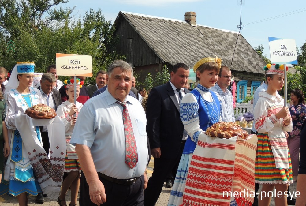 Руководитель и работники СПК «Федорский»