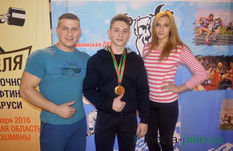  Эдуард Хлуд, Денис Молдованов, Оксана Марковиченко