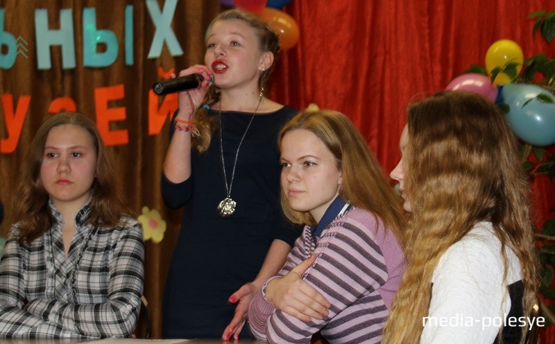 Собрание «педагогического совета» школьников развеселил весь зал 