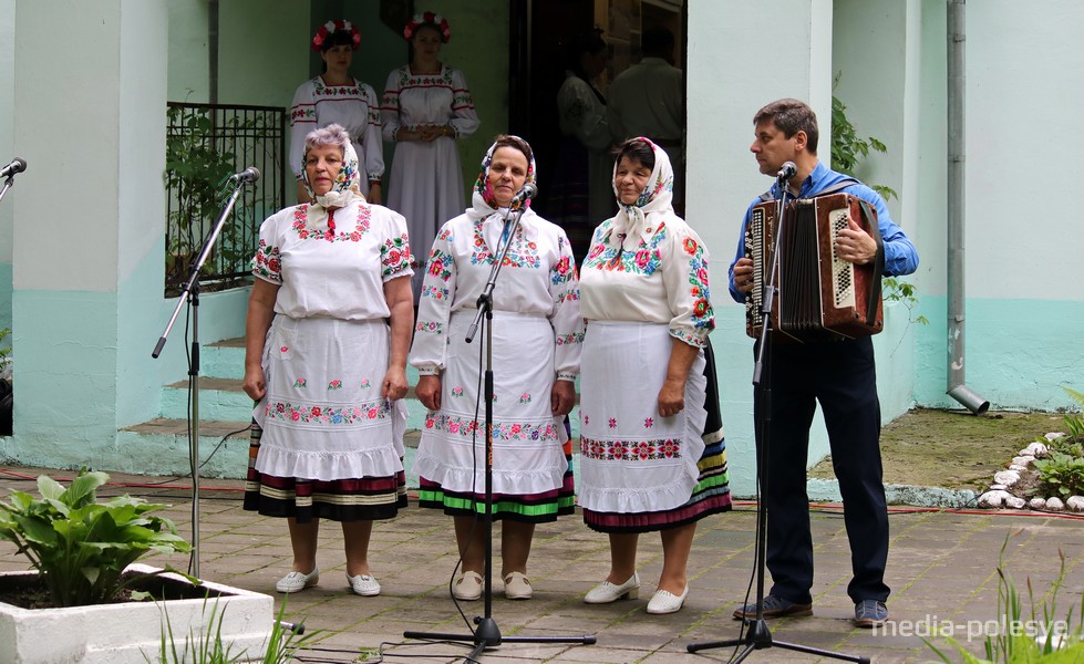 Фольклорный коллектив «Журавушка»