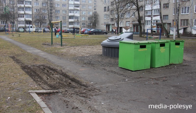 В этом дворе обратная ситуация