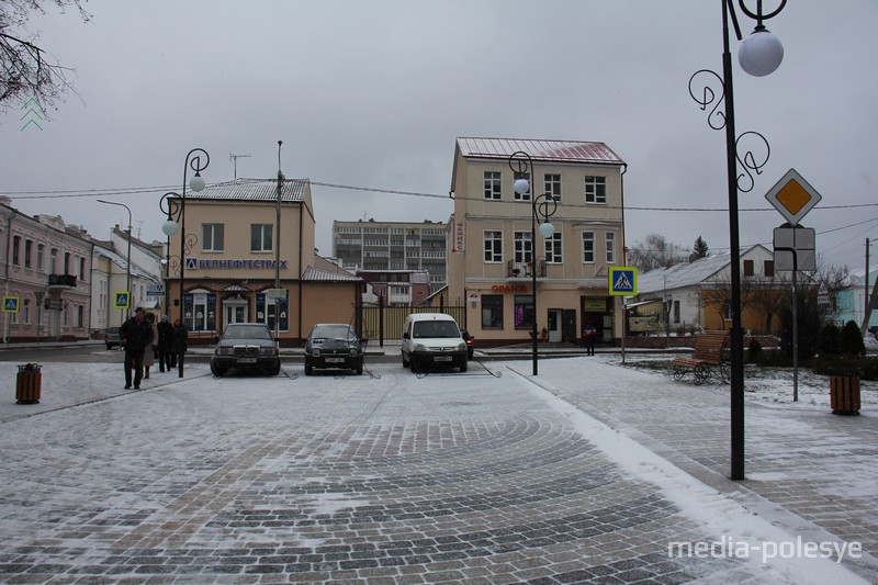 Место, где заканчивается пешеходка, ничем не примечательно