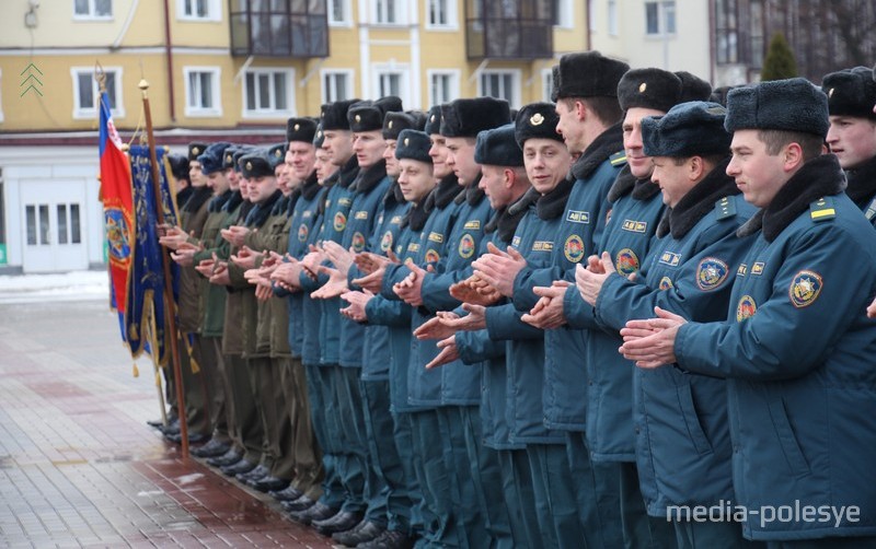  Признание товарищей