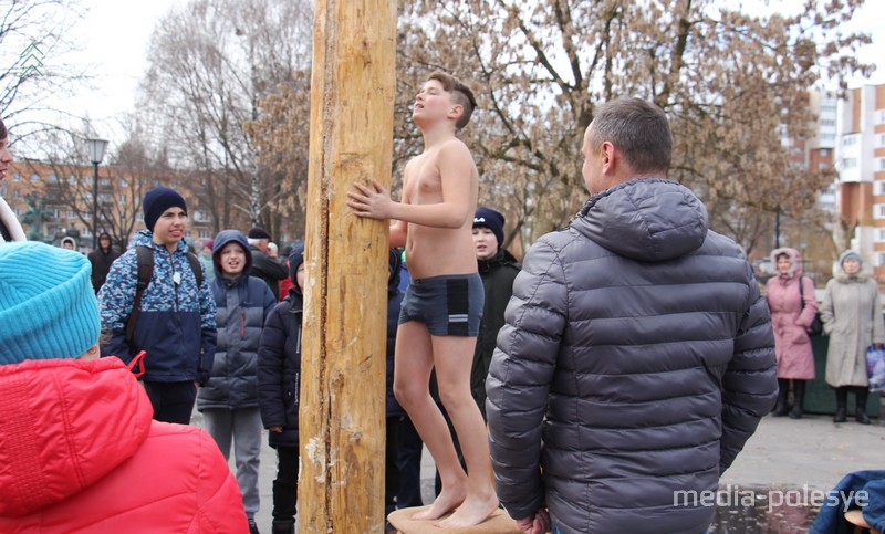 Свои силы пробовали совсем юные горожане