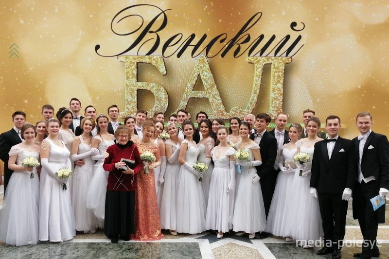 Роман второй справа