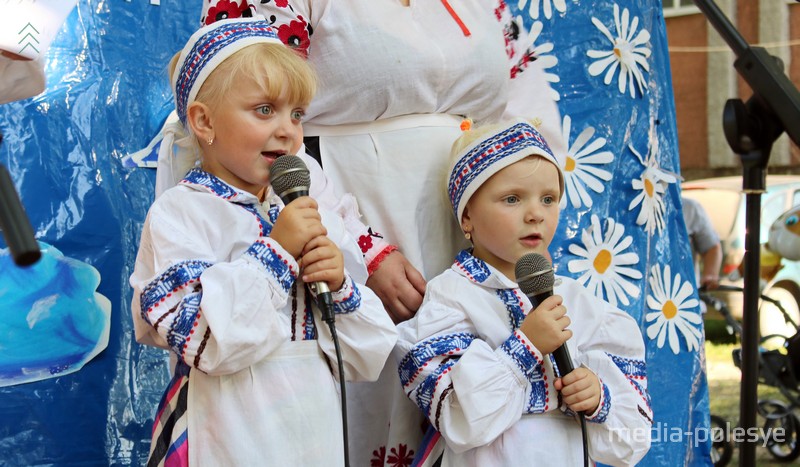 Валерия и Полина Корба