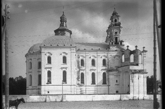 Костел Святого Станислава, взорванный в 1953 году