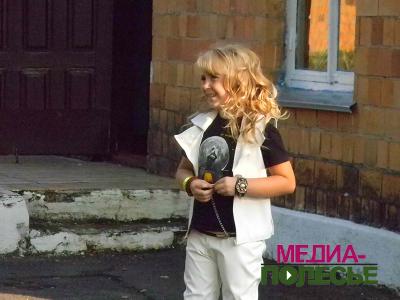 Юная байкерша.jpg