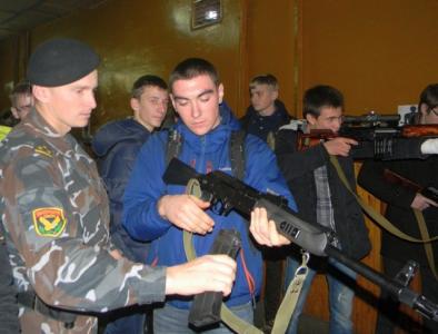 Боец ОМОНа рассказывает об оружии