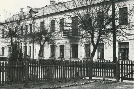 Гостиница, 30-е годы. Здесь неоднократно останавливался Михаил Фрунзе