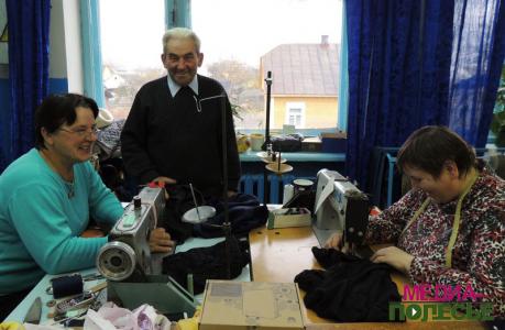 Коллектив участка Дома быта г.Давид-Городка не большой, но дружный