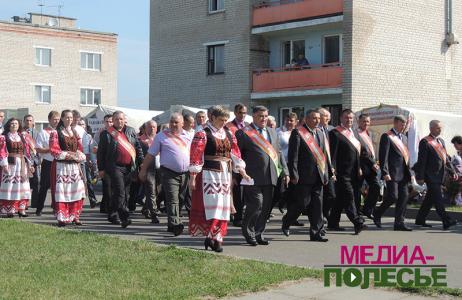 Победители жатвы и трудовые коллективы СПК района