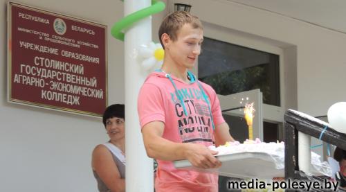 Подарок выпускникам