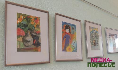 Выставка работ учащихся художественного отделения Столинской школы искусств