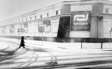 Спичечную фабрику в Пинске припорошило снегом