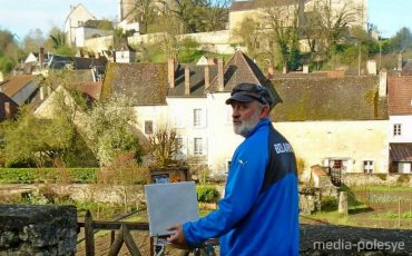 Виктор Саганович на индивидуальном пленэре во французском городе Шатель-Сеншуа