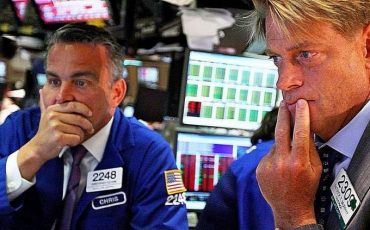 Падение фондового рынка. Фото 365daily