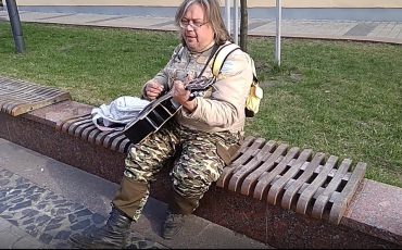 Скриншот из видео