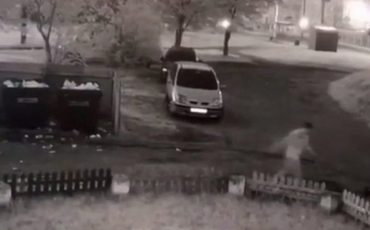 Подозреваемый попал на камеру видеонаблюдения. Скриншот