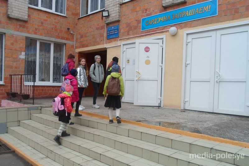 Перед началом занятий в Лунинской СШ