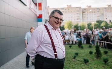 Виктор Бабарико на одном из пикетов, июнь, 2020