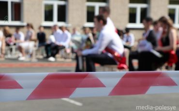 Вручение аттестатов в СШ №12 г.Пинска в 2020 году