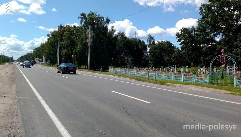 Кладбище в Галево находится недалеко от черты города