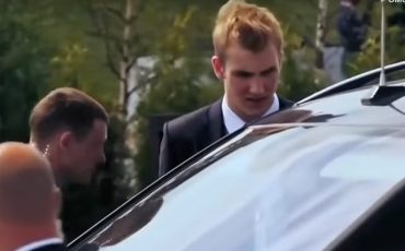 Скриншот из видео