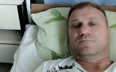 Анатолий в больнице