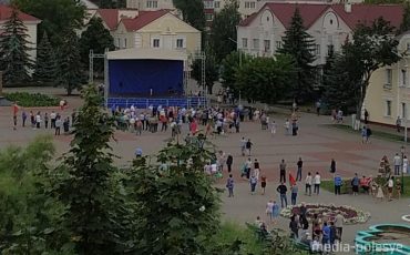 За 10 минут до начала митинга