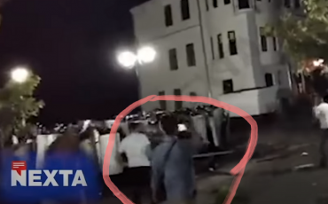 На фото видно, что Евгений Николаевич вёл съёмку, а не участвовал в акции