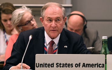 Джеймс Гилмор / фото USOSCE/Gower