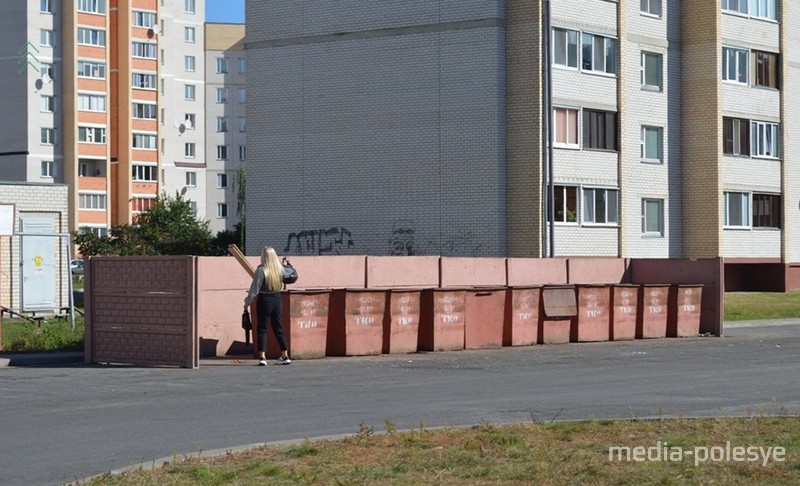 Одна из пяти площадок для сбора отходов по ул. Гагарина