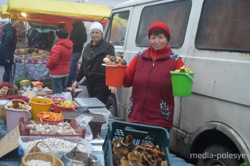 Татьяна Амбрушекевич -настоящая грибная царица, знает все грибные места в округе