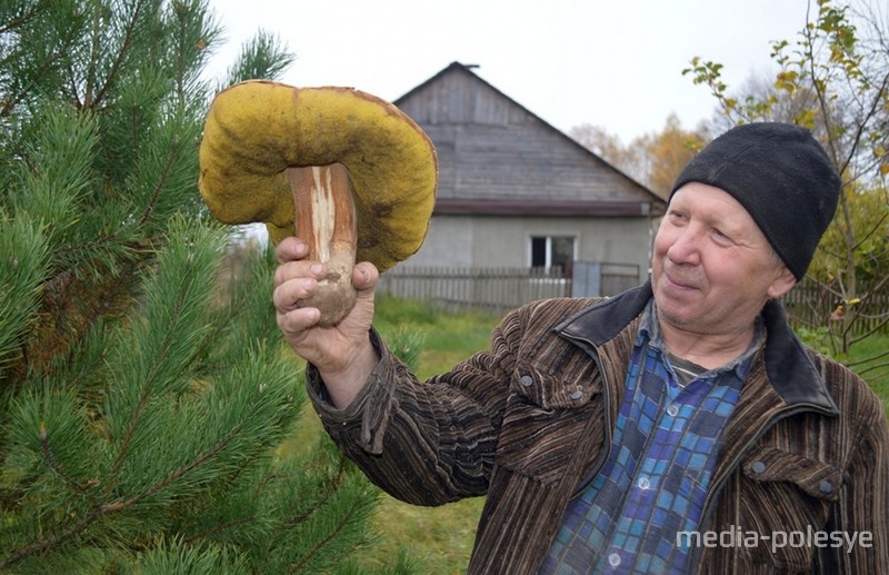 Александр Зыщик со своим домашне-лесным трофеем